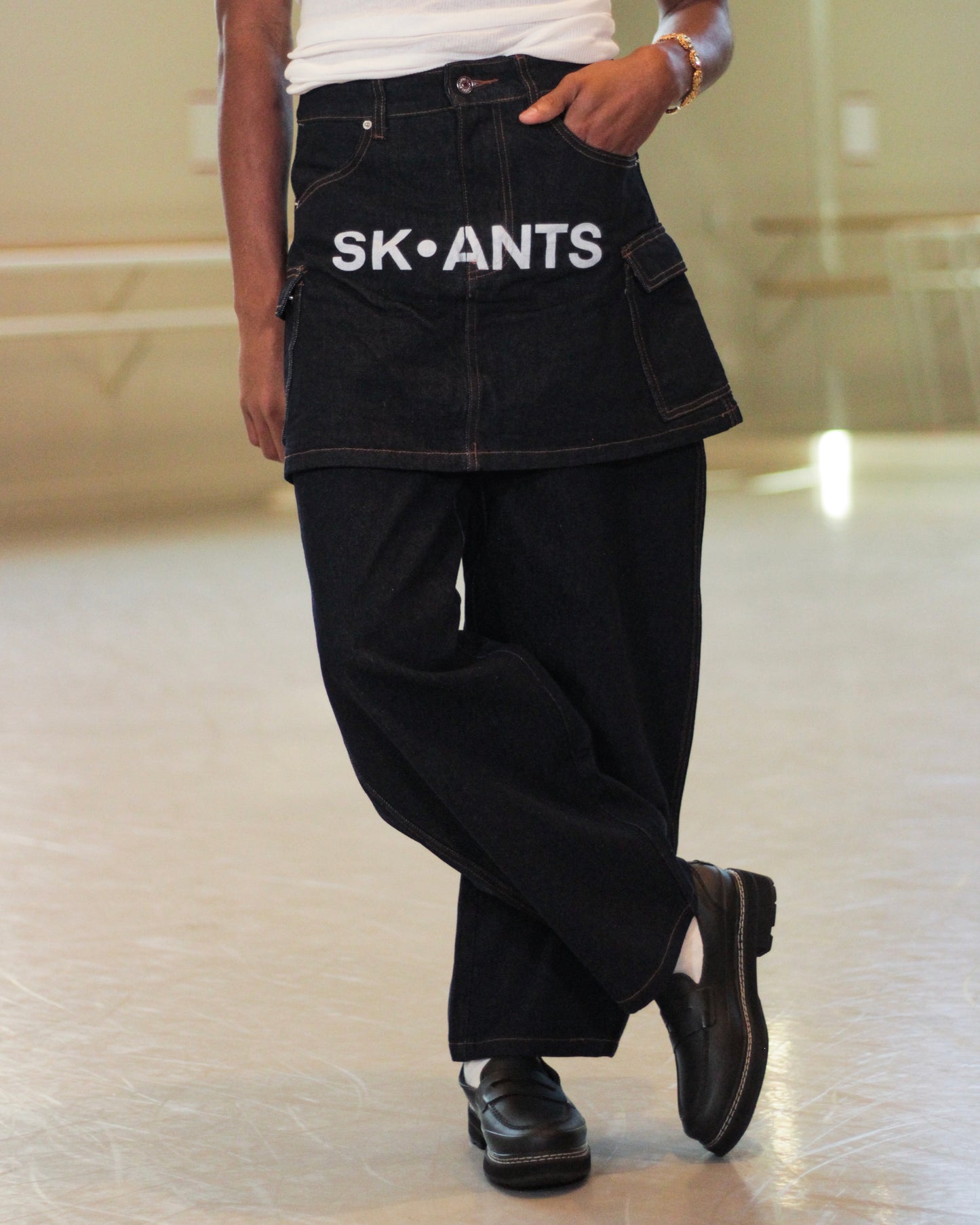 ORIGINAL COLLECTIBLE SK•ANTS RAW DENIM